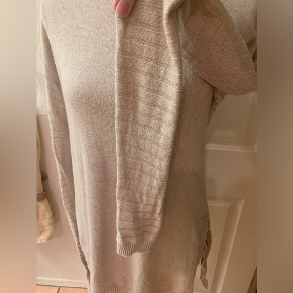 Michael Kors Cashmere Blend Tan Scooped Neck Sweater - Picture 3 of 7